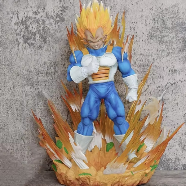 Super Saiyan Vegeta "Final Flash" Aura Statue - Image 4