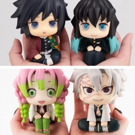 Iconic Characters: Choose from your favourite heroes and Hashira, including: